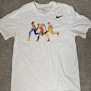 Nike Men's Running Short Sleeve Medium White T-shirt